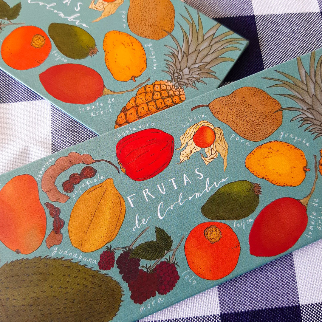 Detalle de imán de frutas de Colombia