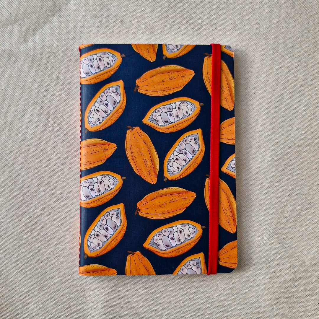 Libreta ilustrada de la fruta del cacao